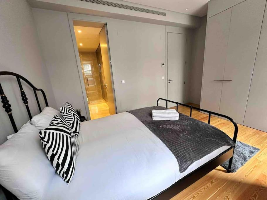 Lisbon Marques De Pombal Top Flat Great Locations City Center B Kültér fotó